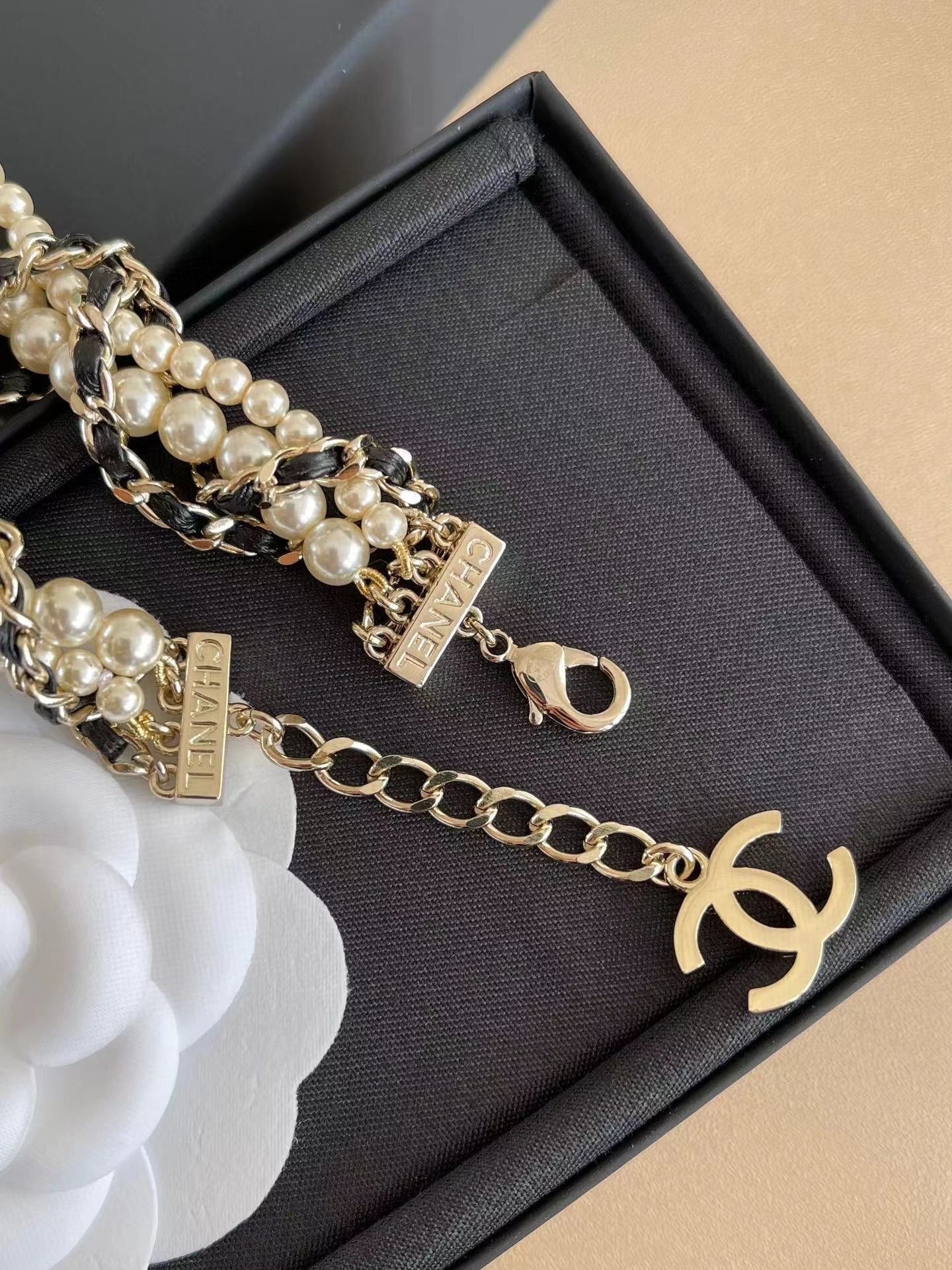 CHL  Fashion Bracelet