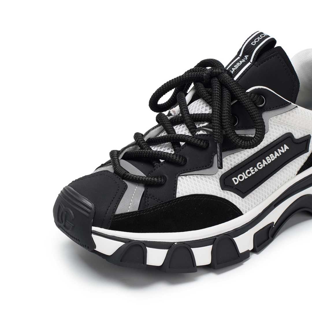 GD  Sneakers  Man Size 6 Color's 46