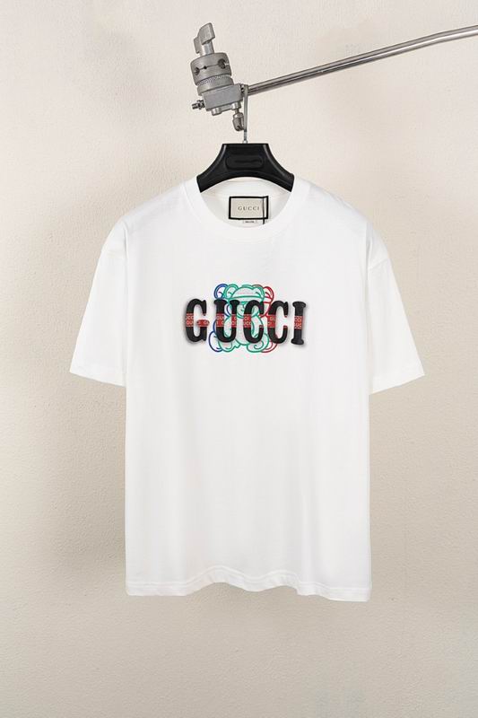 GU   T-shirt  4 Color's