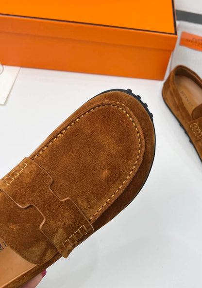 HRM Shoes  Woman 2 Color's  Flat