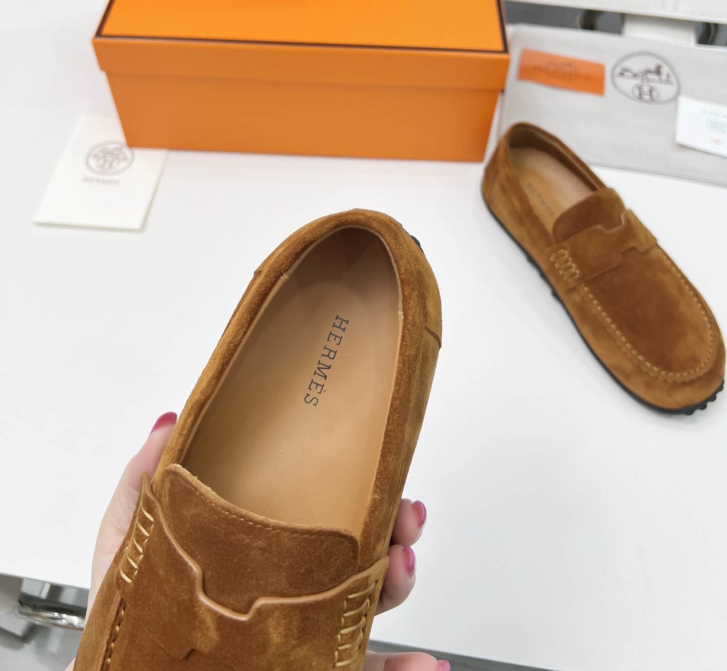 HRM Shoes  Woman 2 Color's  Flat