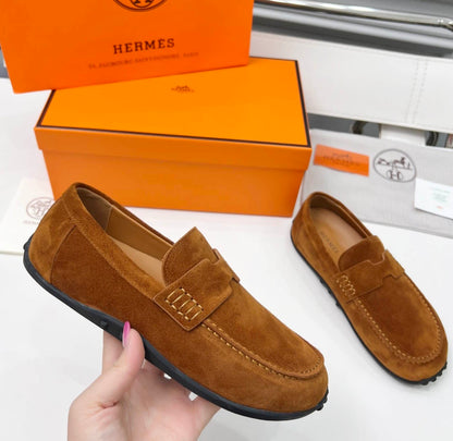 HRM Shoes  Woman 2 Color's  Flat