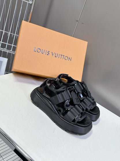 LU  Sandals Woman 3 Color's