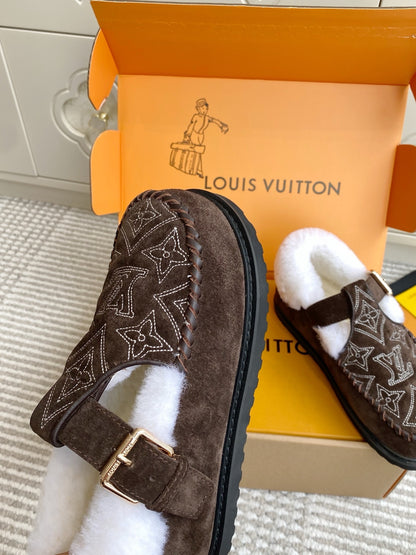 LU shearling fur shoes sandals Woman