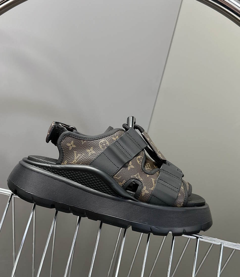 LU  Sandals Woman 3 Color's
