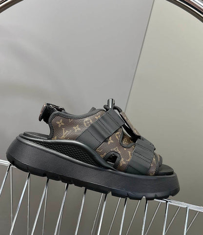 LU  Sandals Woman 3 Color's