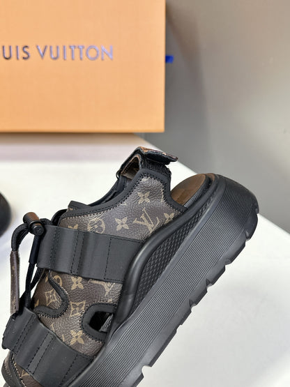 LU  Sandals Woman 3 Color's