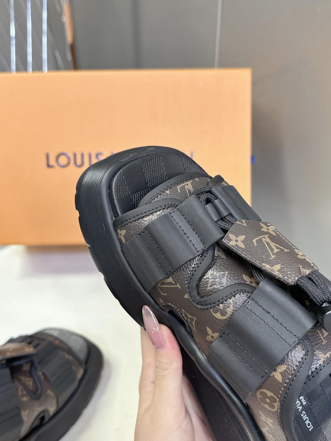 LU  Sandals Woman 3 Color's