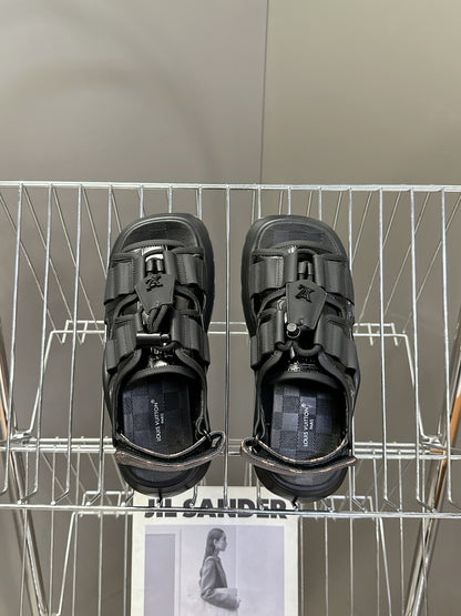 LU  Sandals Woman 3 Color's