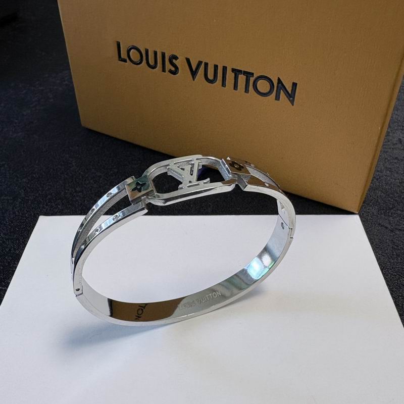 LU Fashion Bracelet 2 Color's