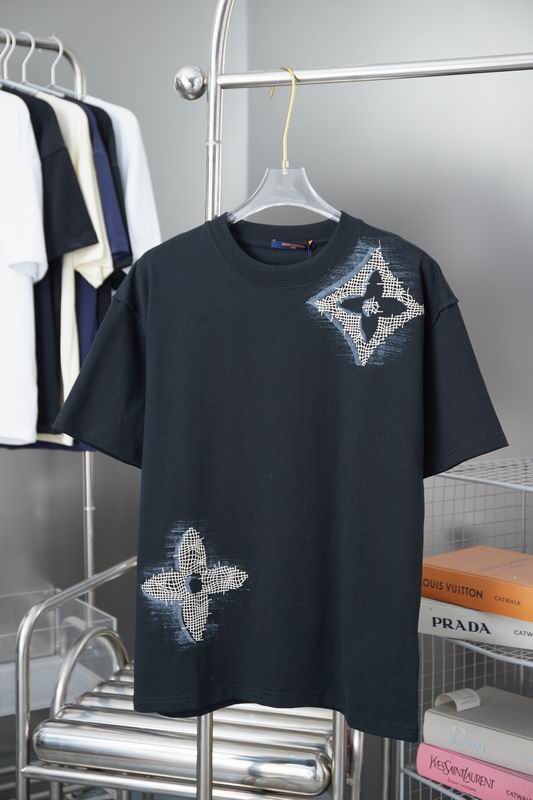 LU  T-shirt   2 Color's