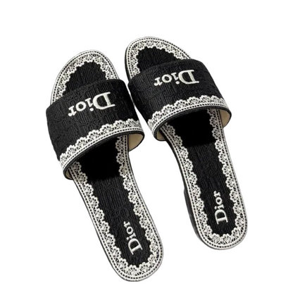 CHD Slippers Woman