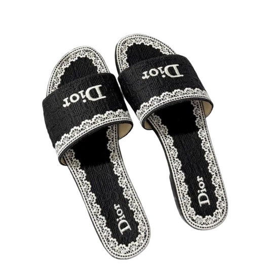 CHD Slippers Woman