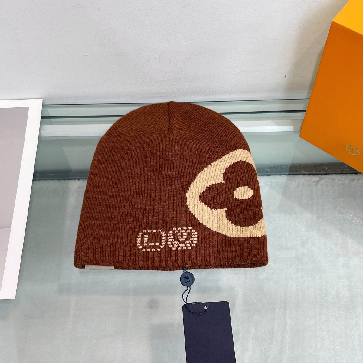 LU Cap Hat 2 Color s' IOFF