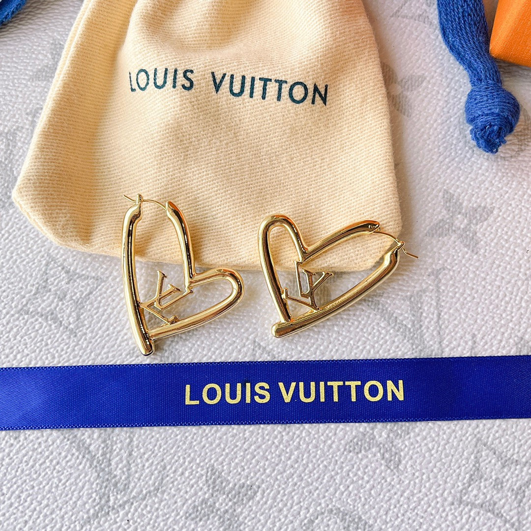 LU Fashion earrings  SALE-min order required