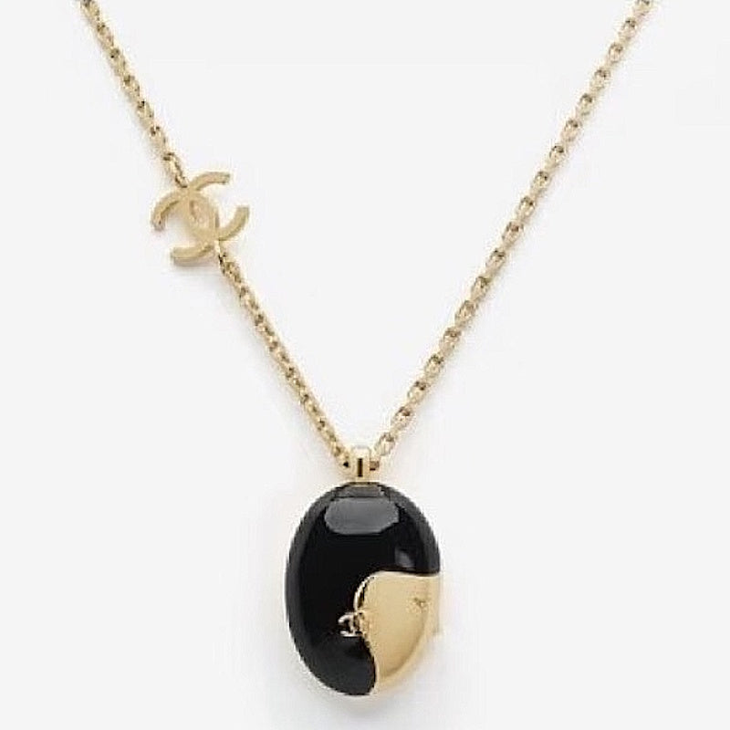 CHL Fashion Necklace