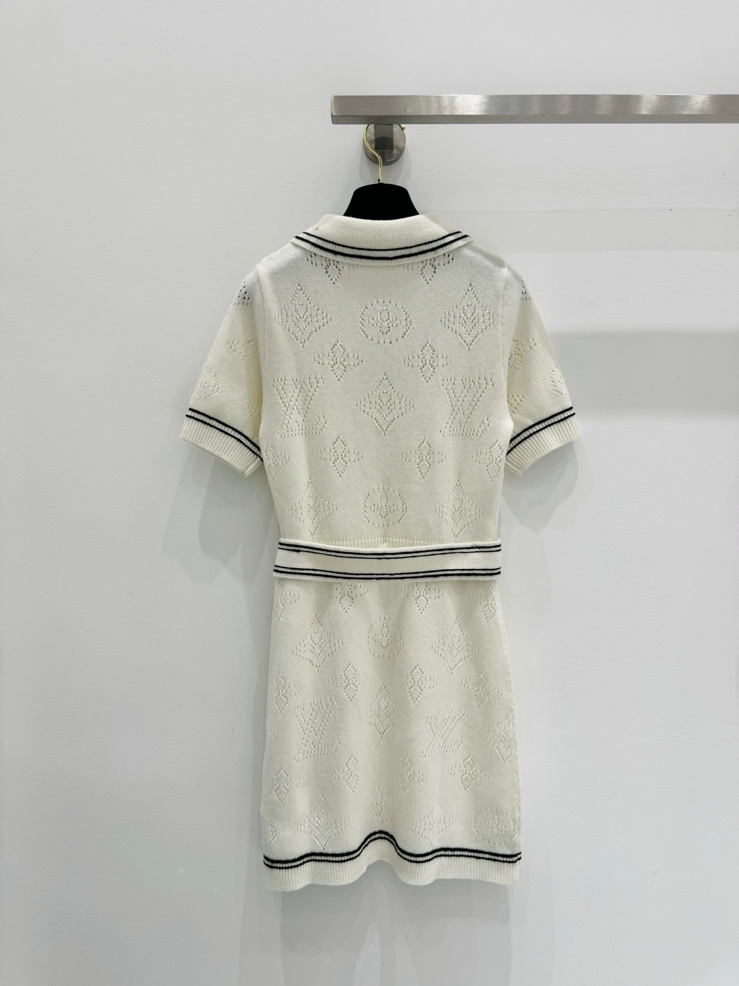 LU  Dress  limited IOFF