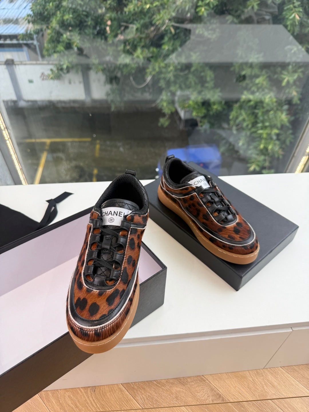 CHL  Sneakers Woman