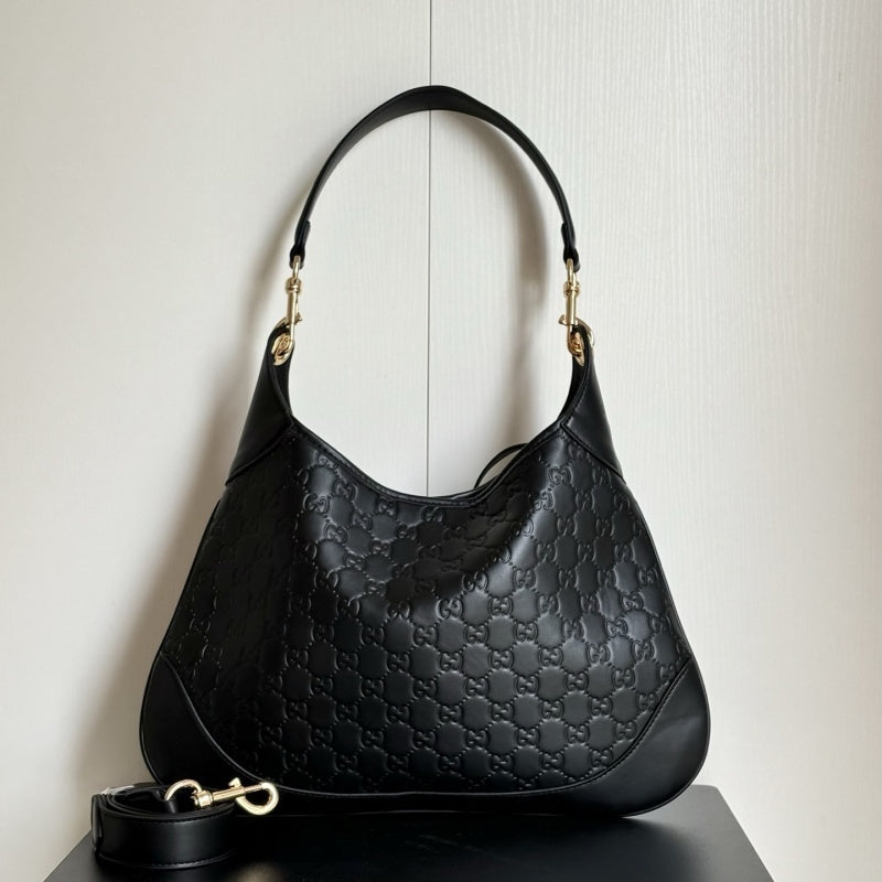 GU Shoulder bag  2 Color's  42 cm