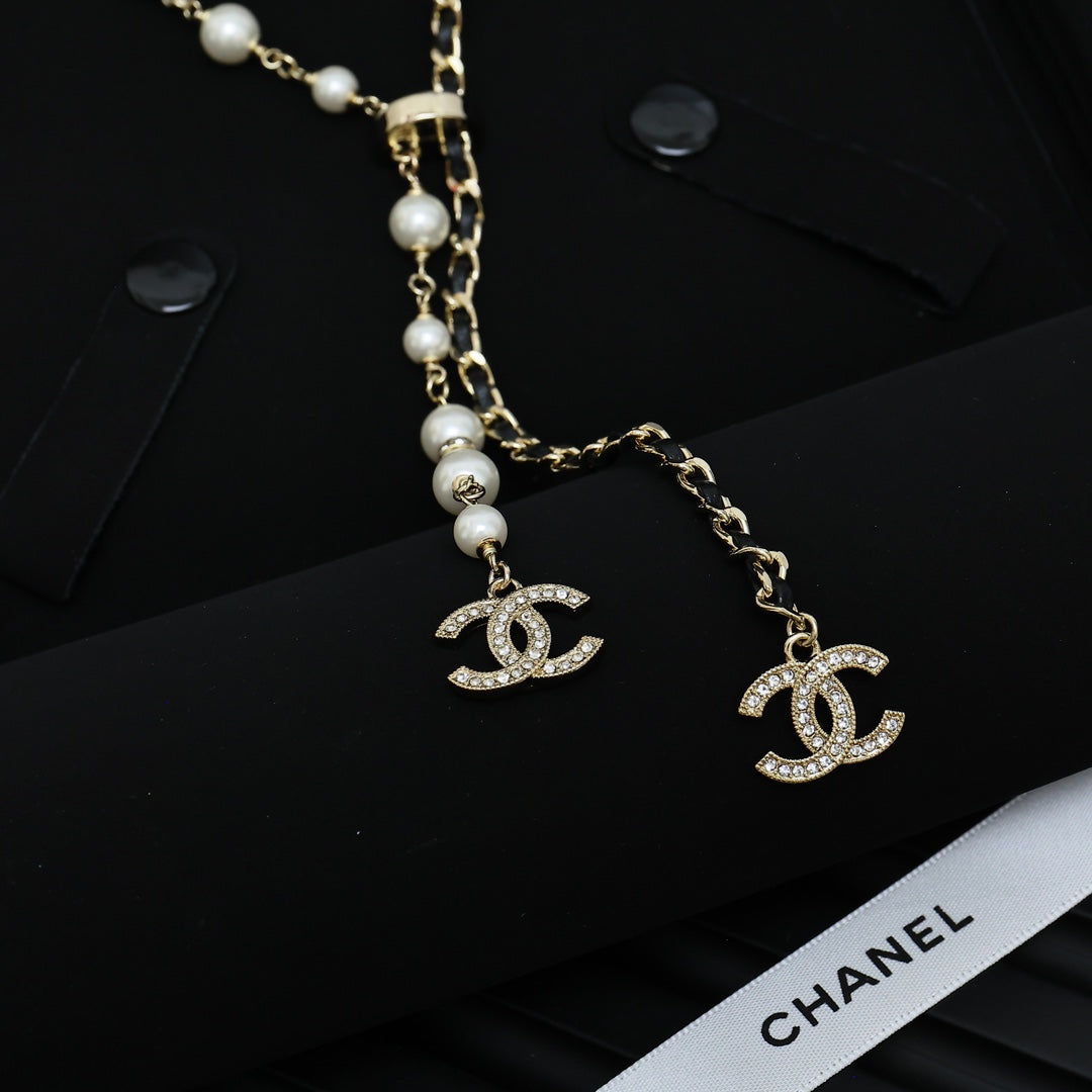 CHL Fashion Necklace
