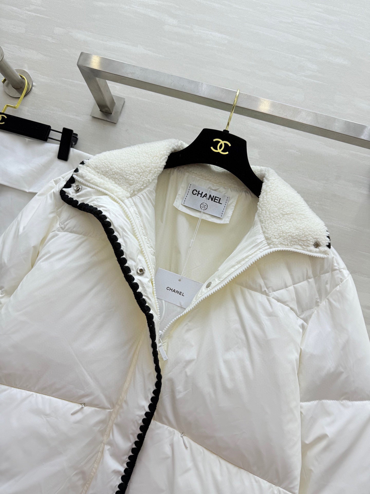 CHL Jacket 2 Color 's