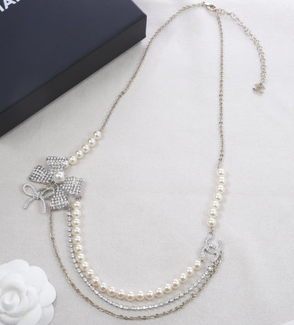 CHL Fashion Necklace
