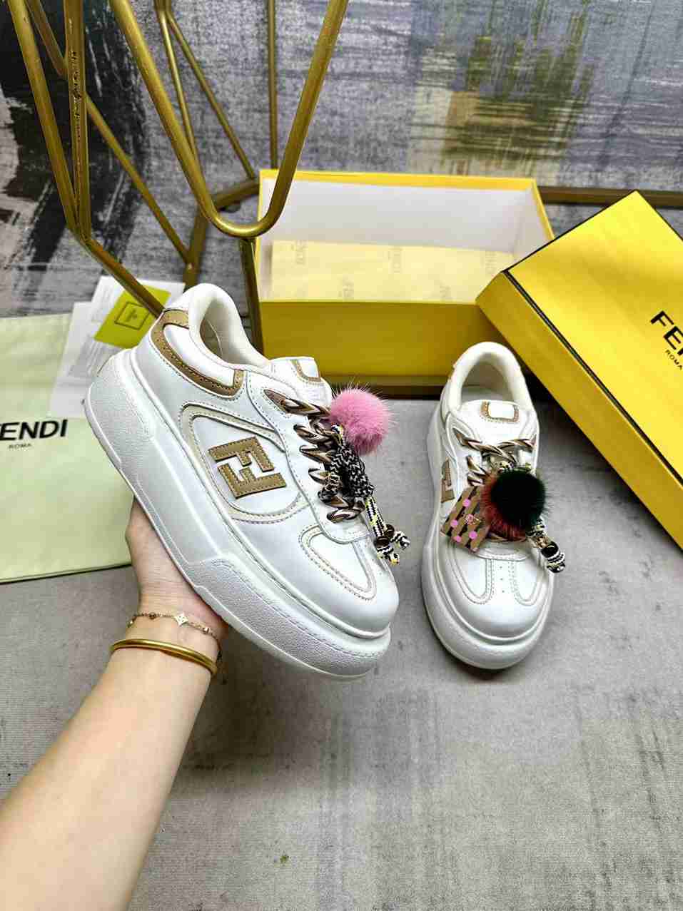 FEN  Sneakers Woman Platform 4 Color's
