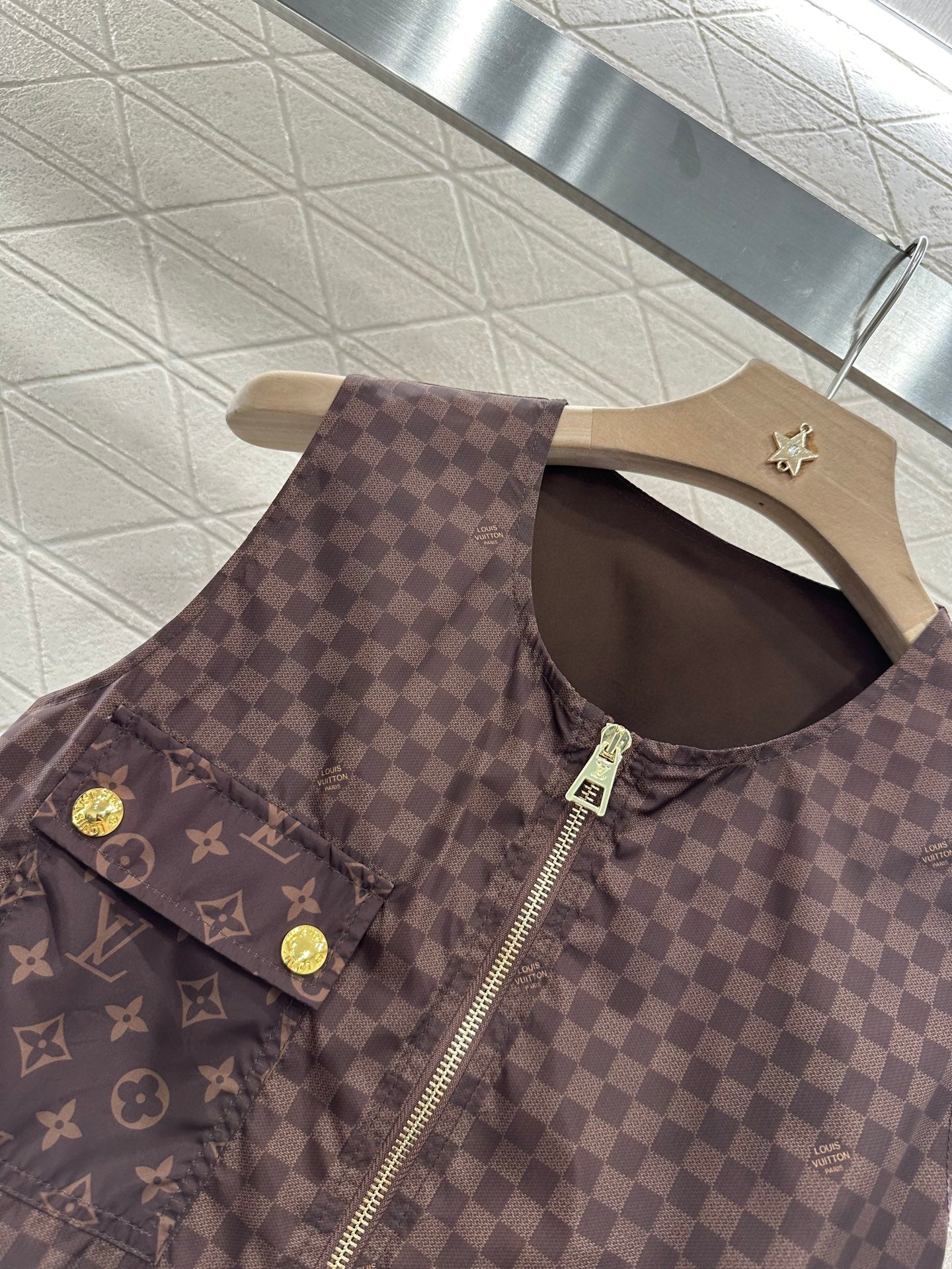 LU dress  Limited ebene