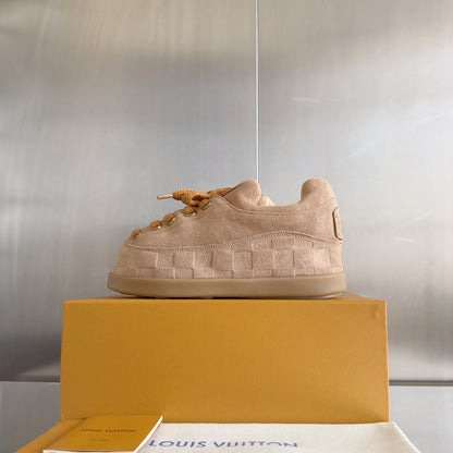 LU  Slip on Shoes Lace -up UGG YETI  2 Color's