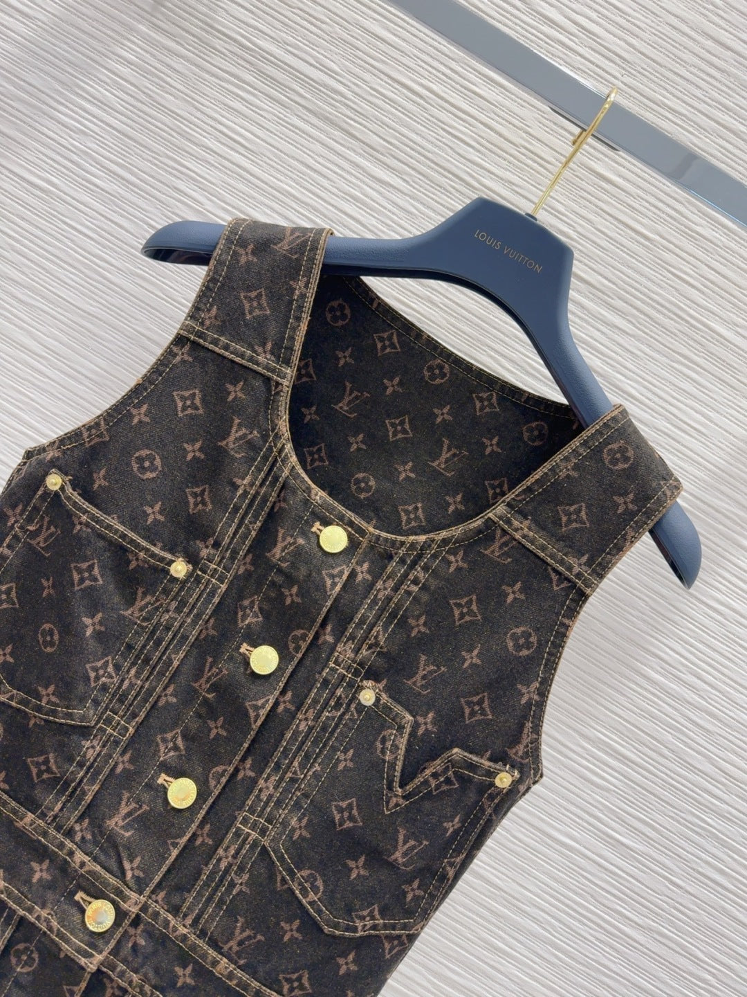 LU Dress Denim Limited