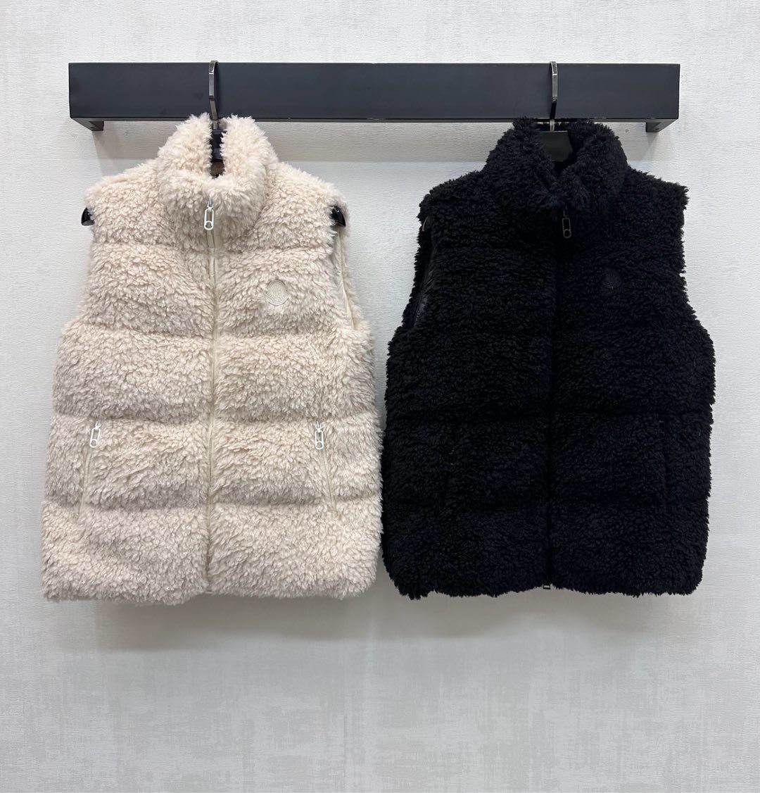 MONCR  Vest Jacket 3 Color's Woman