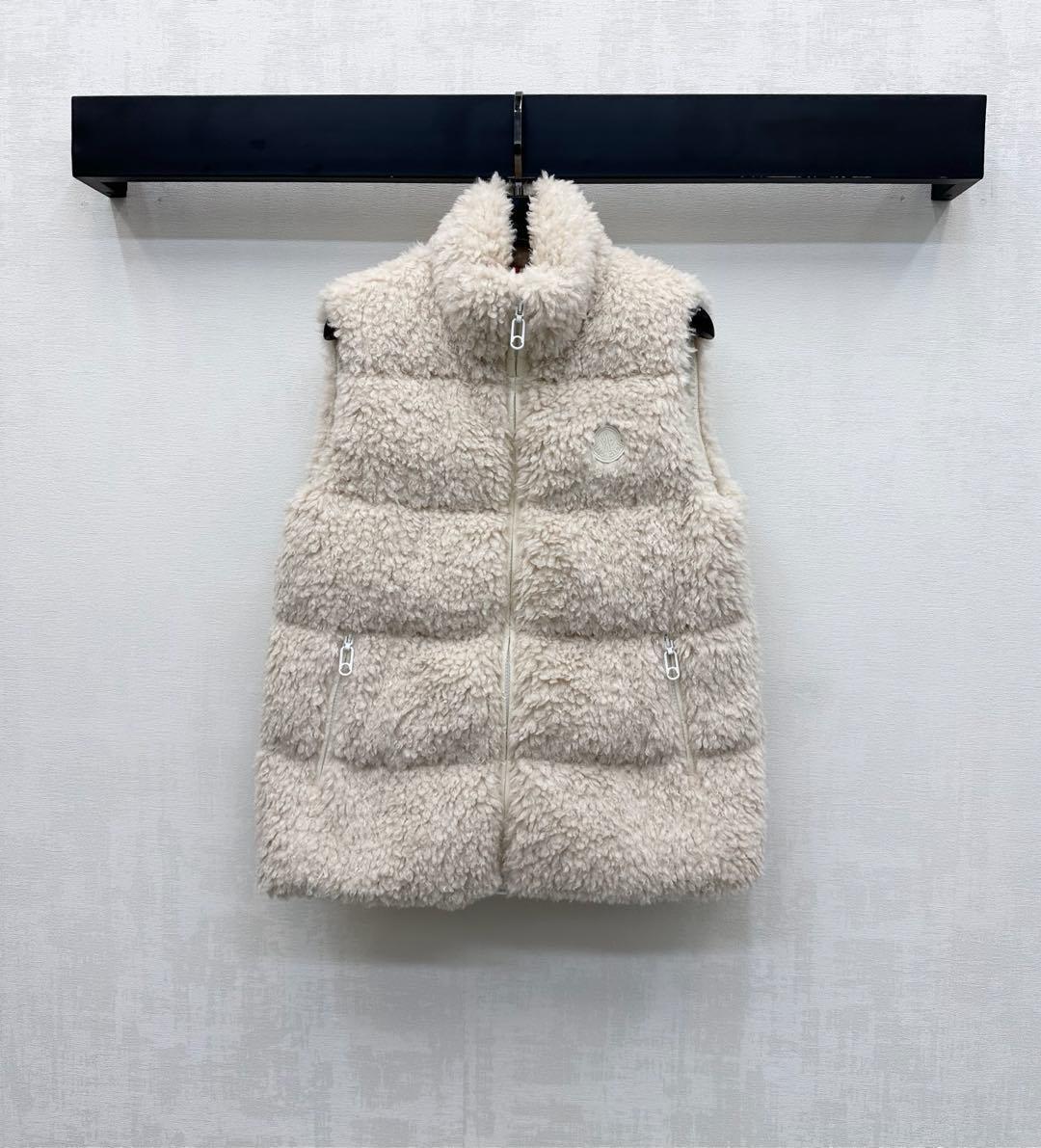 MONCR  Vest Jacket 3 Color's Woman