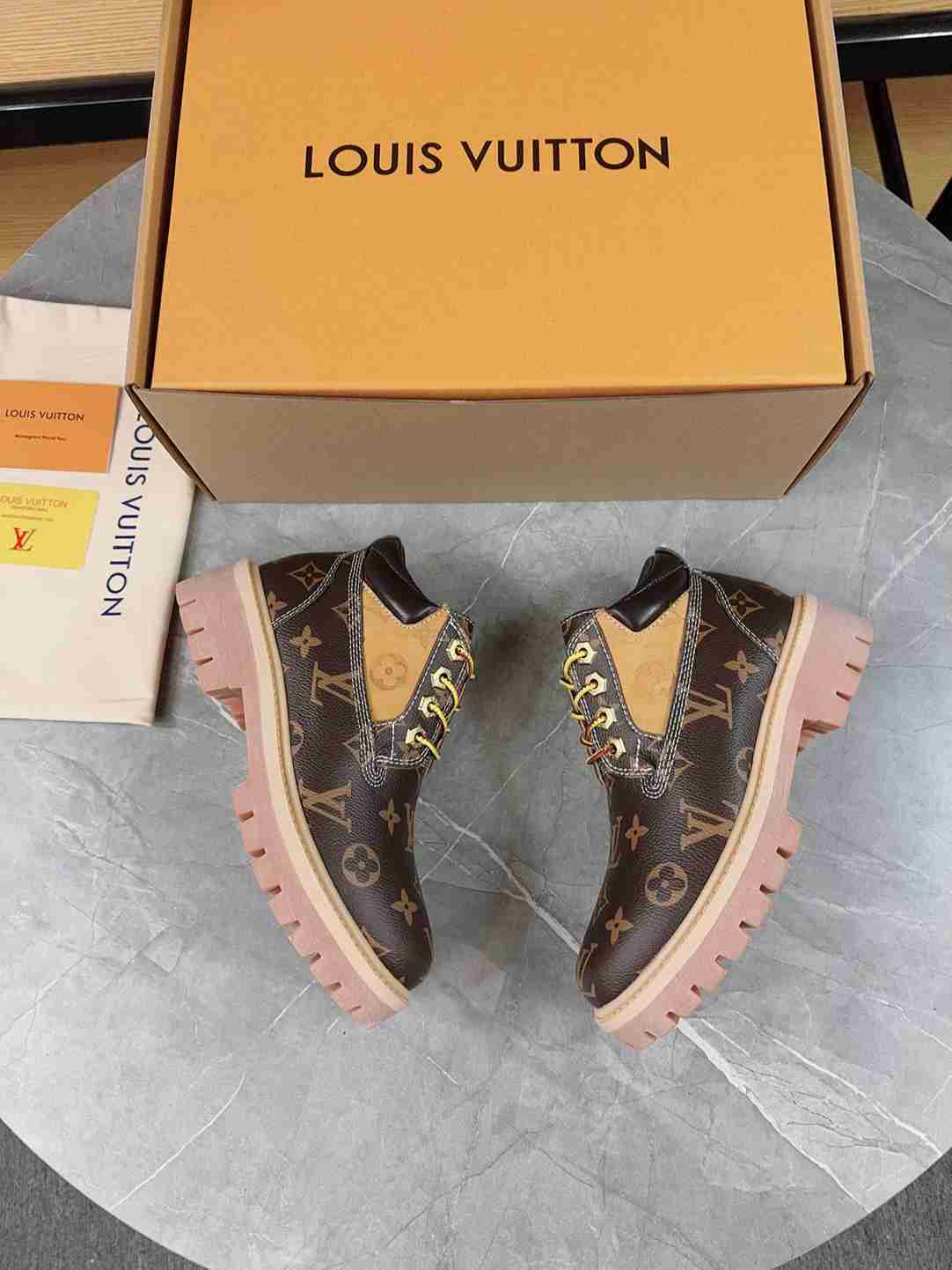 LU vs TIMBER LAND Boots Unisex 3 Color 's