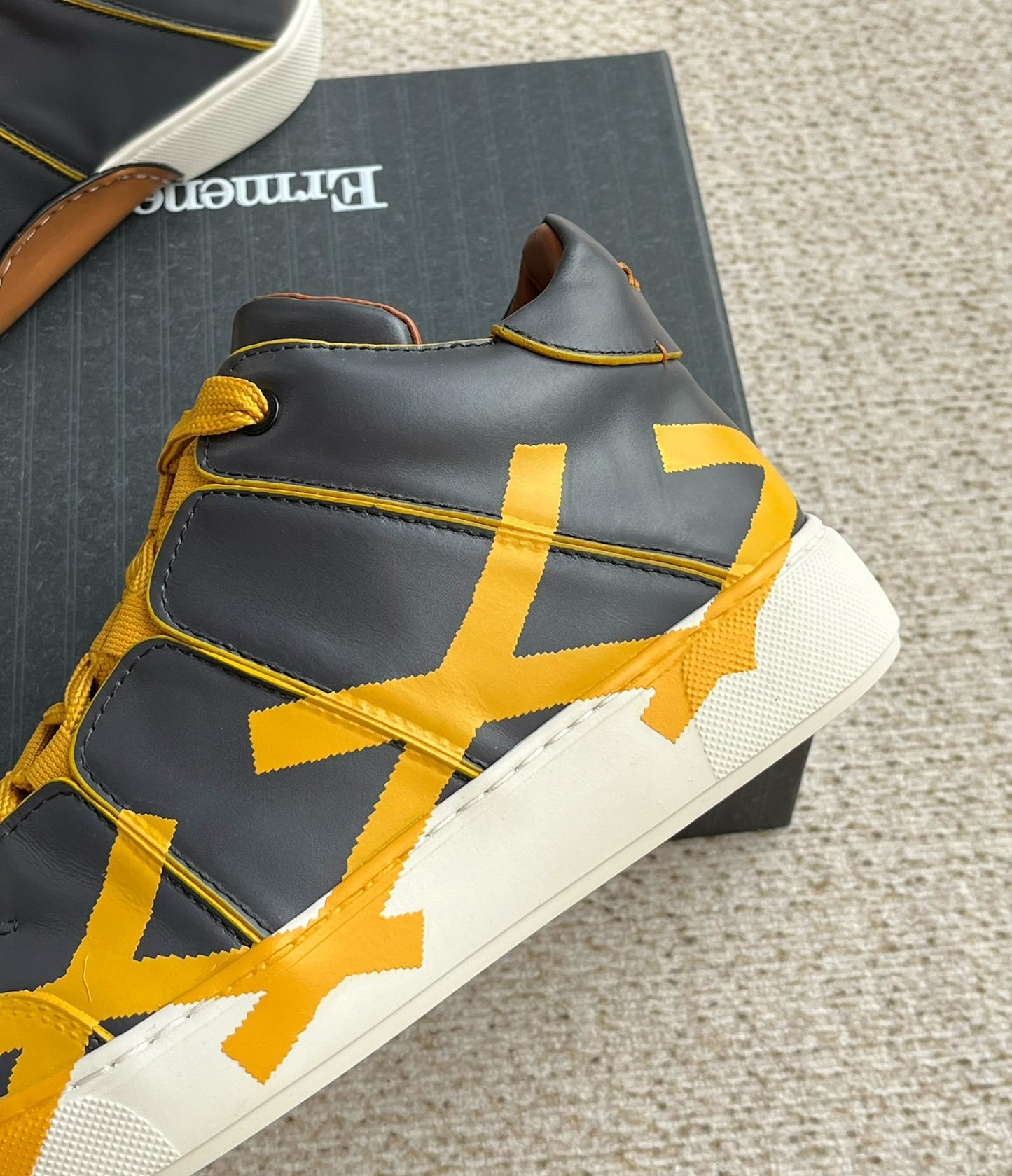 ZE GNA Sneakers 4 Color's  Trainers