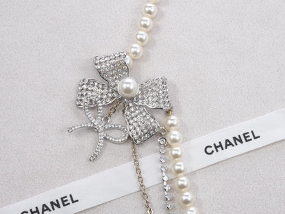 CHL Fashion Necklace