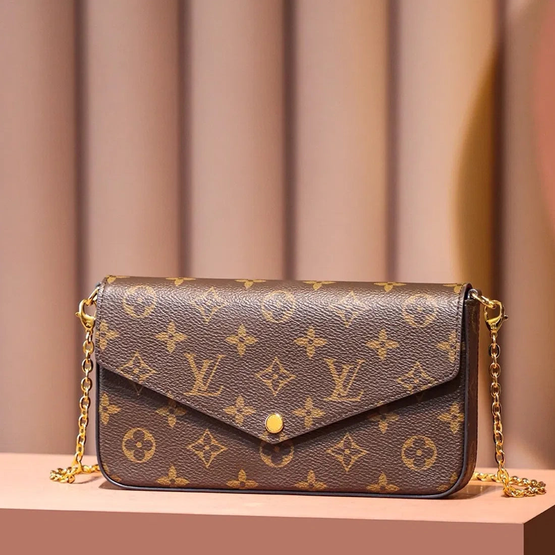 LU Bag  21 cm