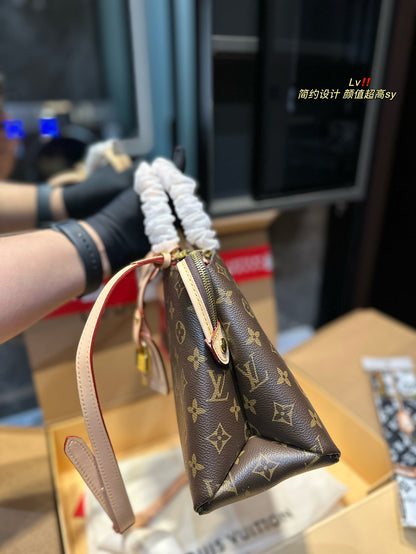 LU monogram Bag  28 cm