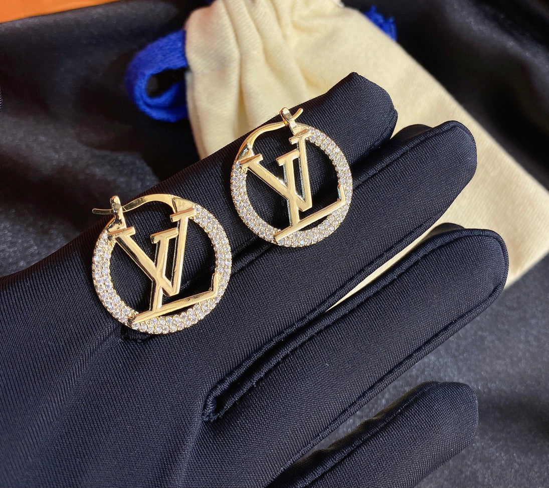 LU Fashion earrings  SALE-min order required