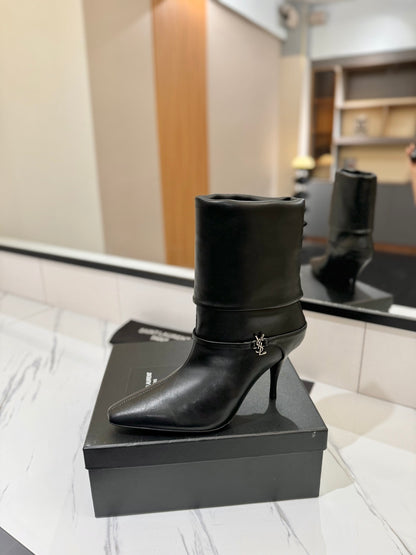 Y L   Woman Boots 3 Color's