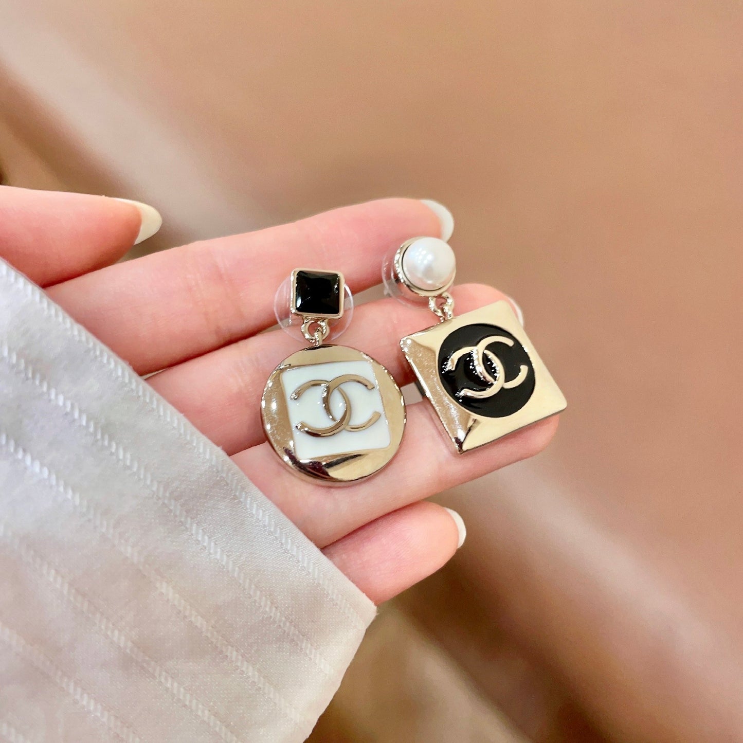 CHL Fashion Earrings