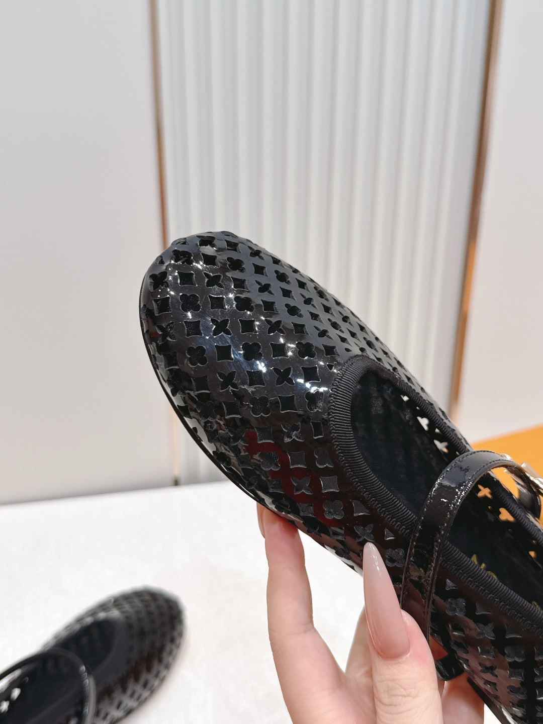 LU Shoes Woman  2 Color's