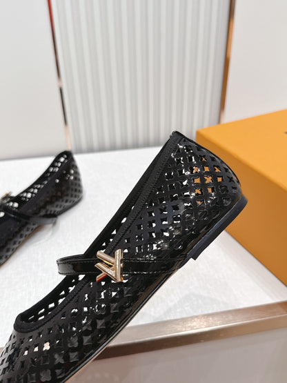 LU Shoes Woman  2 Color's