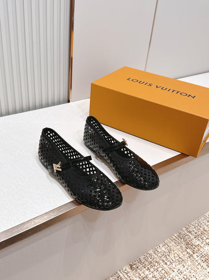 LU Shoes Woman  2 Color's
