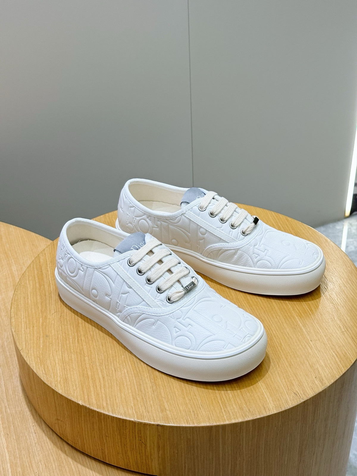 CHD  Sneakers Man Size 2 Color's