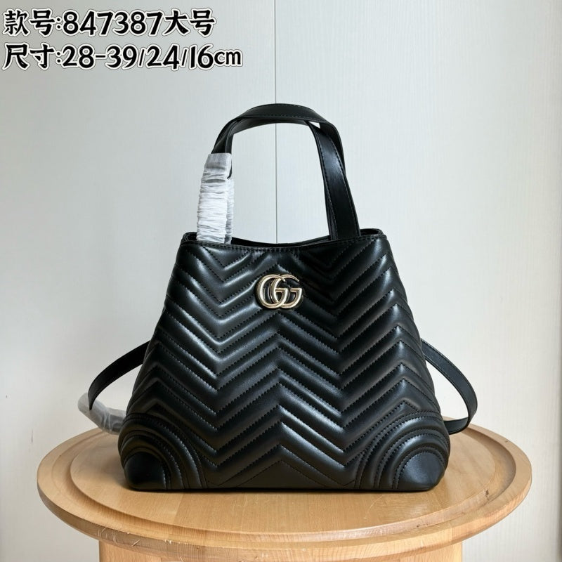 GU Betty  bag  2 Color's  2 Size's