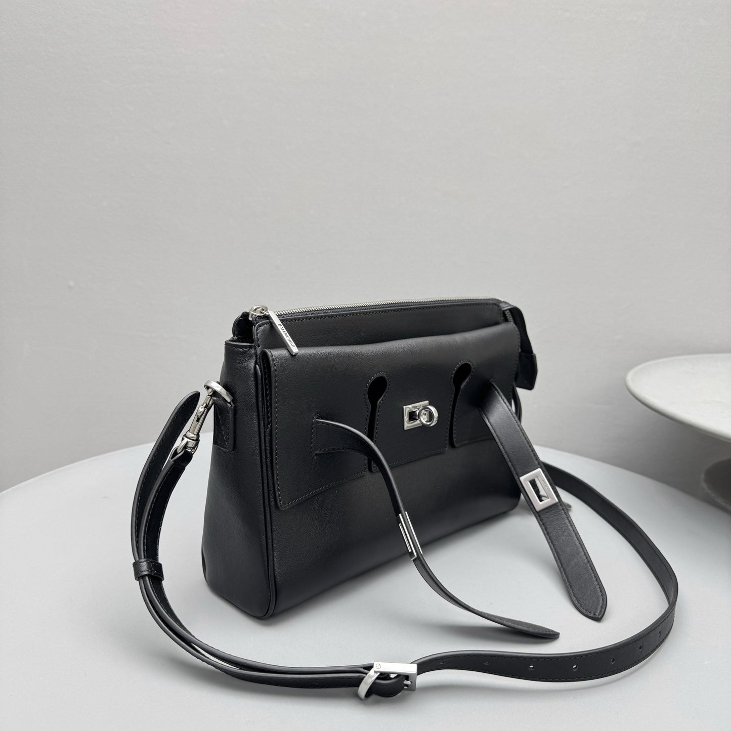 SNBAL Bel Air Zipped Messenger  Bag  28 cm
