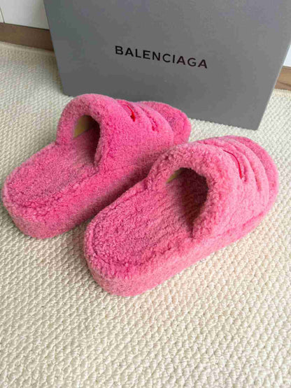 SNBAL Fur  Slippers 3 Color's Woman