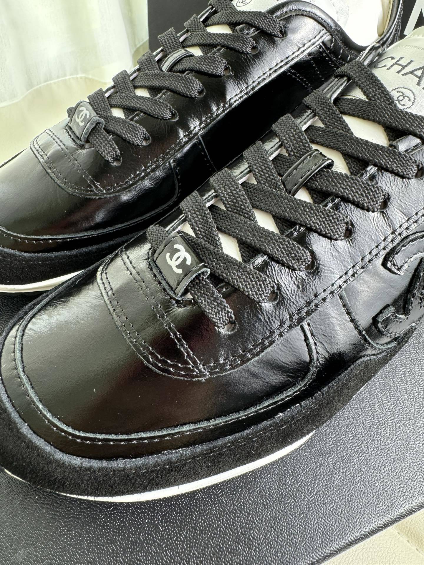 CHL Sneakers Woman 2 Color 's