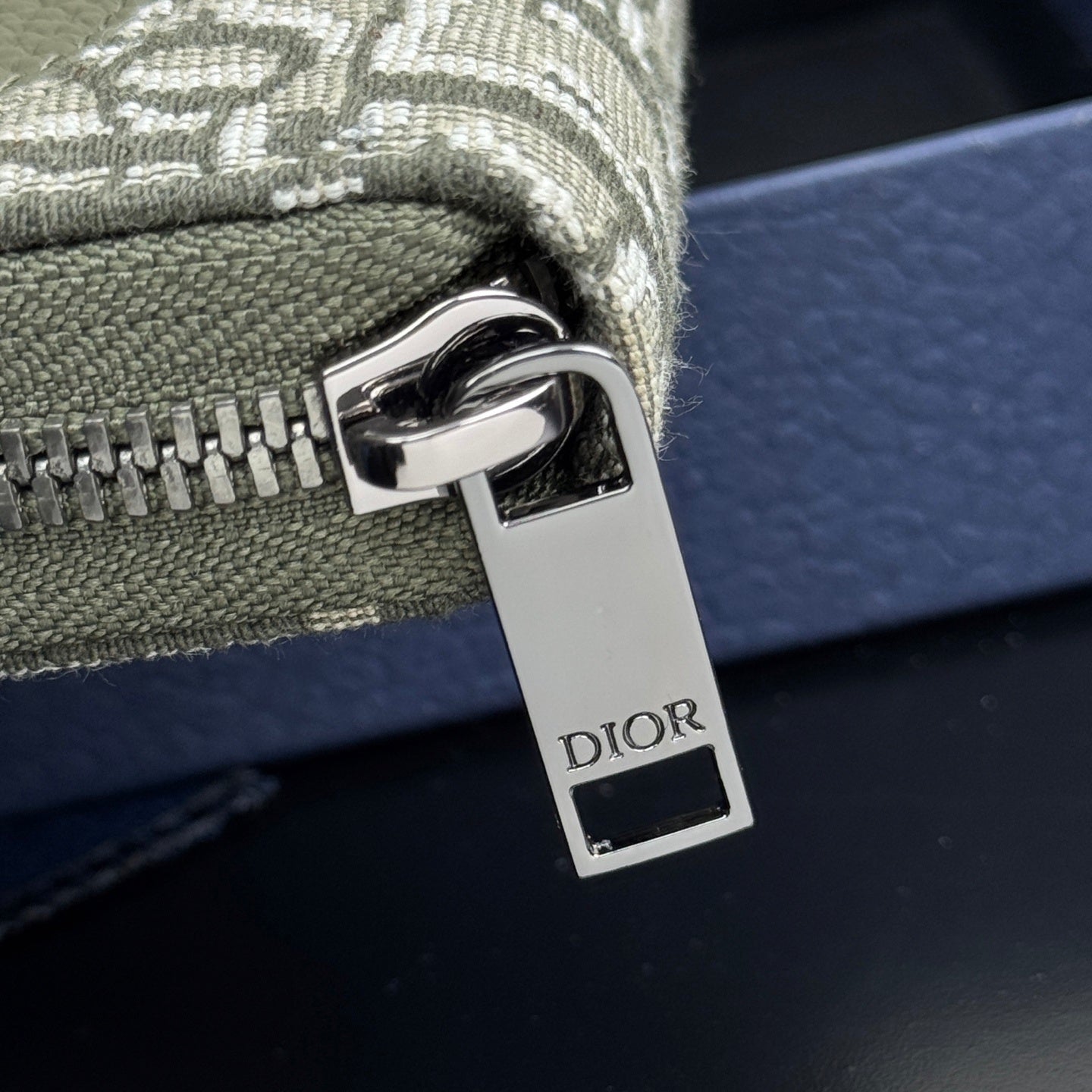CHD 2 Color's Wallet 20 cm