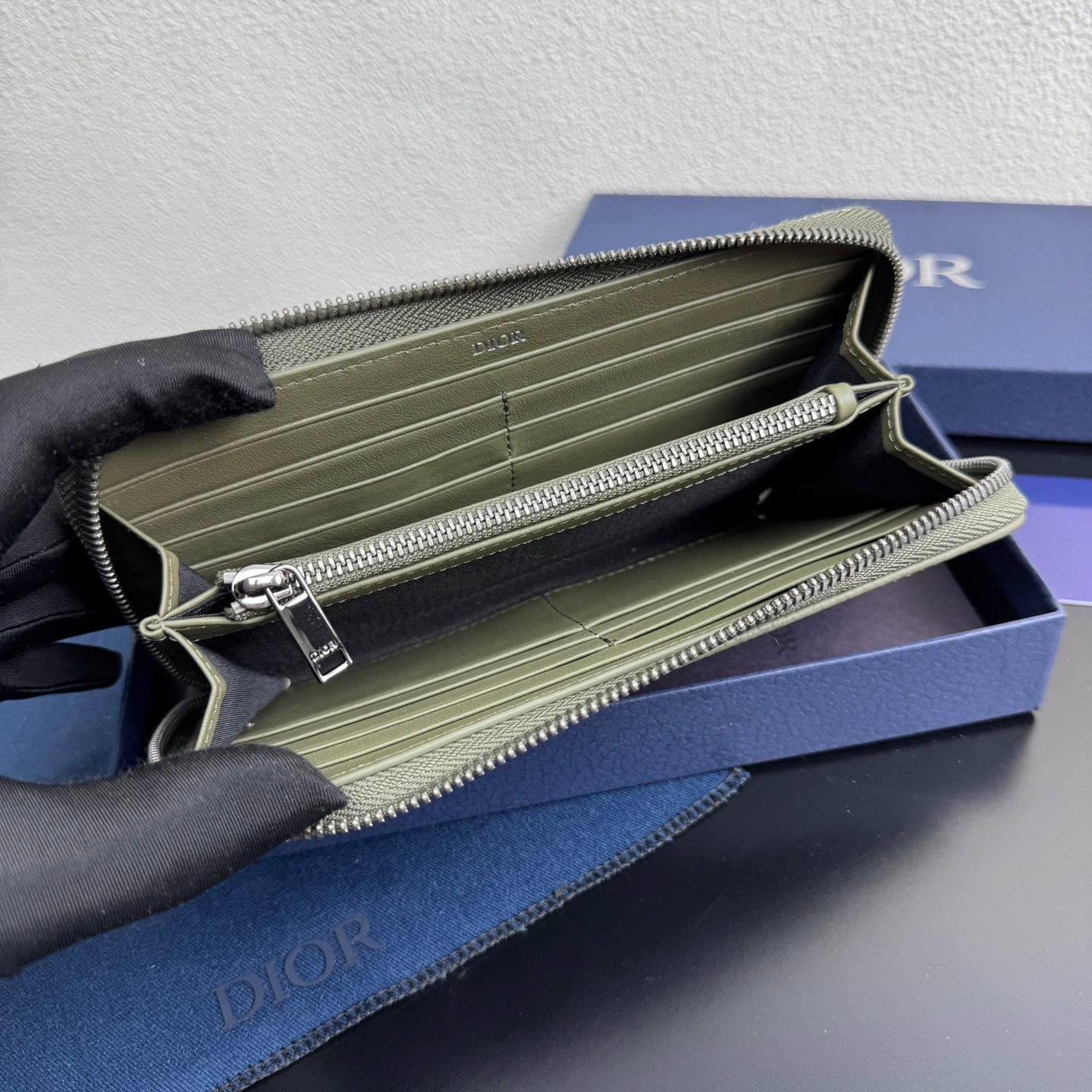 CHD 2 Color's Wallet 20 cm